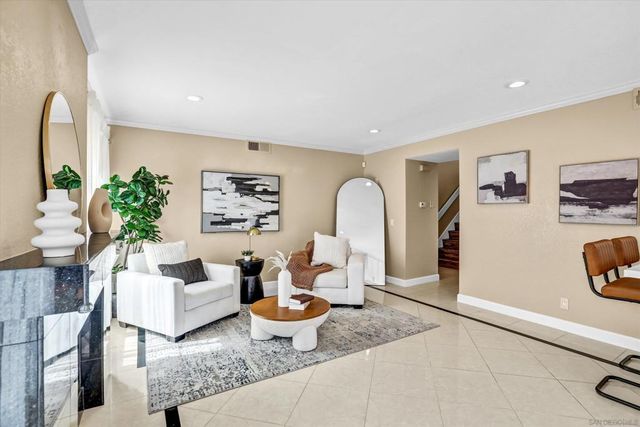 13157 Russet Leaf Ln, San Diego, CA 92129