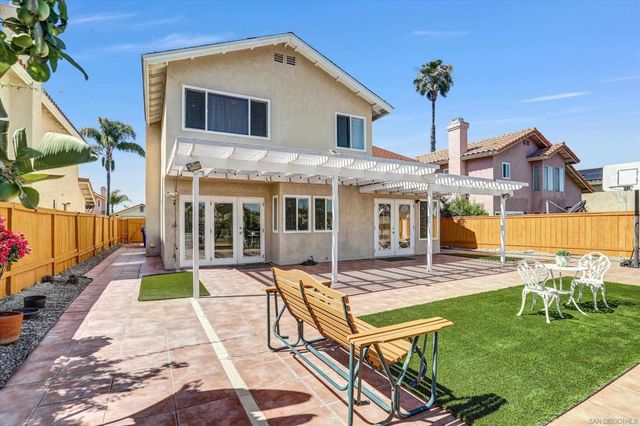 13157 Russet Leaf Ln, San Diego, CA 92129