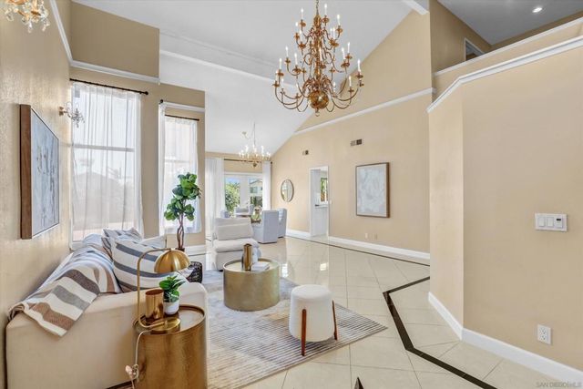 13157 Russet Leaf Ln, San Diego, CA 92129