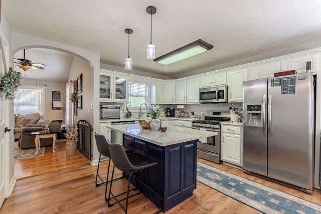 210 TRINITY CIR, Savannah, TN 38372