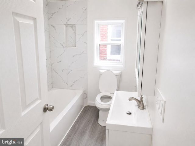 5018 W THOMPSON ST, Philadelphia, PA 19131