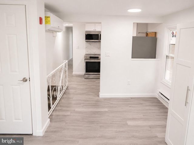 5018 W THOMPSON ST, Philadelphia, PA 19131