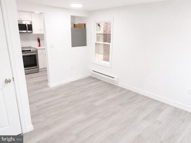 5018 W THOMPSON ST, Philadelphia, PA 19131