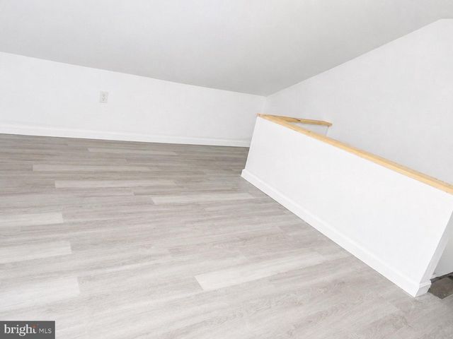 5018 W THOMPSON ST, Philadelphia, PA 19131