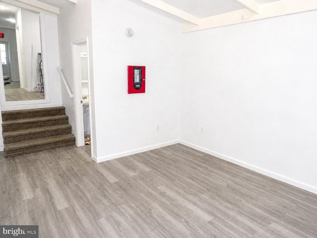 5018 W THOMPSON ST, Philadelphia, PA 19131