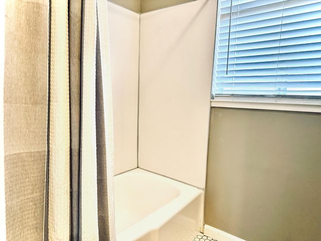 14 13th St, West Sacramento, CA 95691