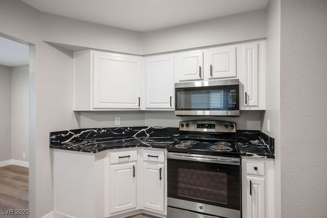 3151 Soaring Gulls Drive 2203, Las Vegas, NV 89128