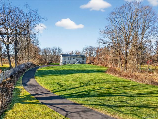 387 Cornwall Hill Road, Patterson, NY 12563