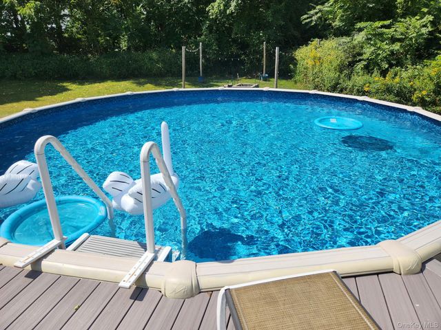 387 Cornwall Hill Road, Patterson, NY 12563