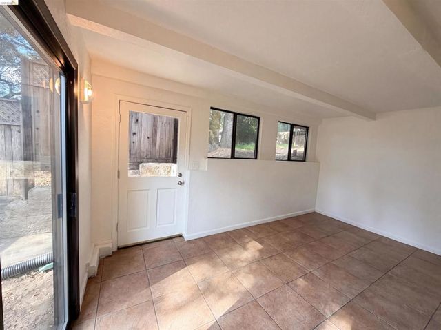 155 Estates Dr, Ben Lomond, CA 95005