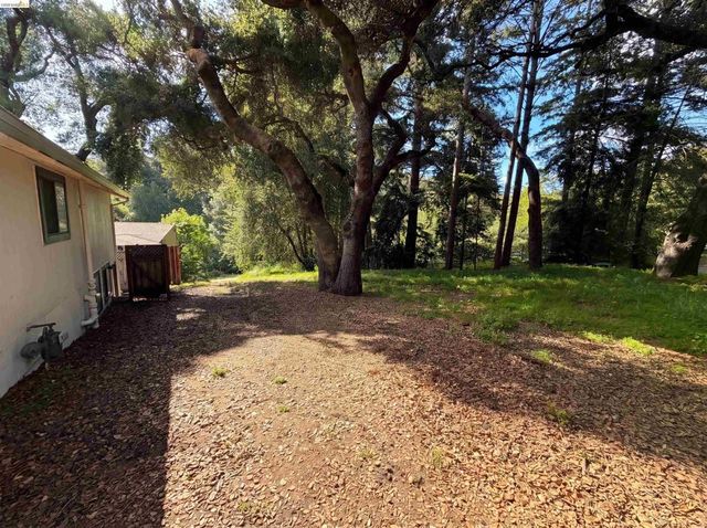 155 Estates Dr, Ben Lomond, CA 95005