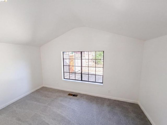 155 Estates Dr, Ben Lomond, CA 95005