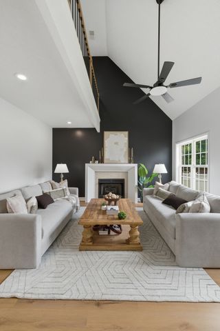 828 Chaqueta Ct, Smyrna, TN 37167