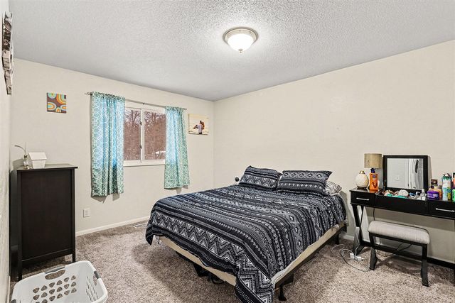 126 S Brooks Road, Muskegon, MI 49442