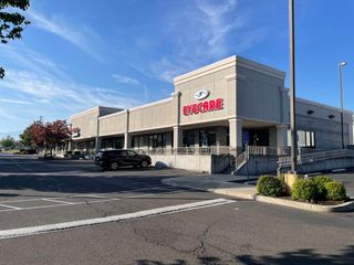 235 E Barnett Road 108, Medford, OR 97501