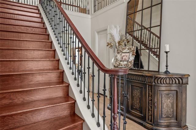 2127 Thicket Ridge Lane, Houston, TX 77077