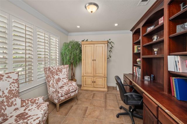 2127 Thicket Ridge Lane, Houston, TX 77077