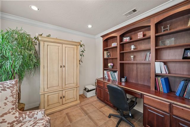2127 Thicket Ridge Lane, Houston, TX 77077