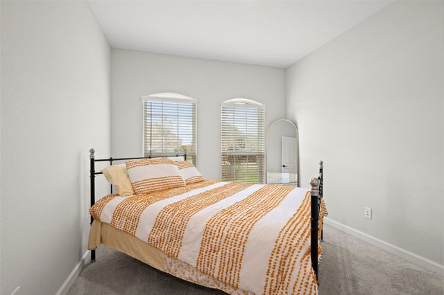 13717 Gaff Rig Drive, Texas City, TX 77510