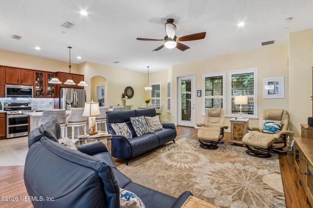 96102 WINDSOR Drive, Yulee, FL 32097