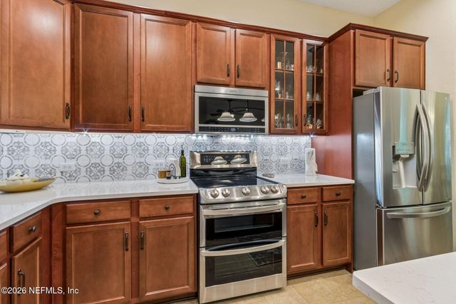 96102 WINDSOR Drive, Yulee, FL 32097