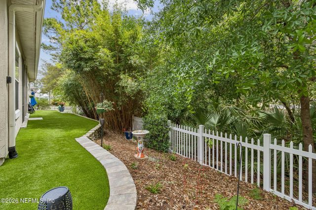 96102 WINDSOR Drive, Yulee, FL 32097