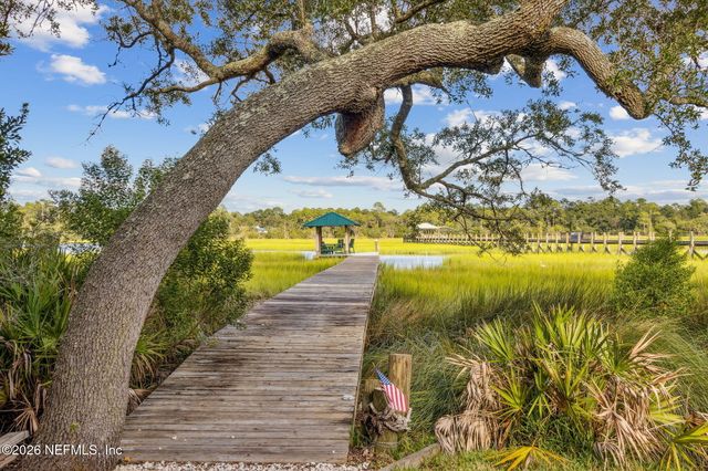 96102 WINDSOR Drive, Yulee, FL 32097