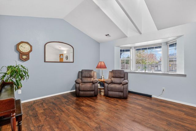 1055 SW Kokanee Lane, Grants Pass, OR 97527