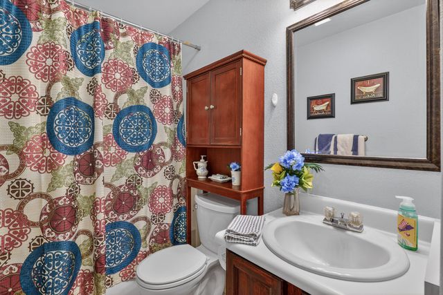 1055 SW Kokanee Lane, Grants Pass, OR 97527