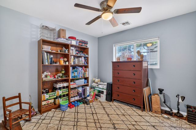 1055 SW Kokanee Lane, Grants Pass, OR 97527