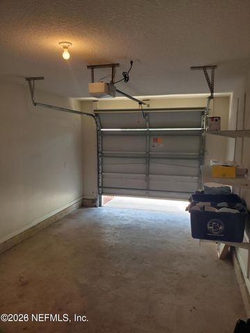 1625 VINELAND Circle B, Fleming Island, FL 32003