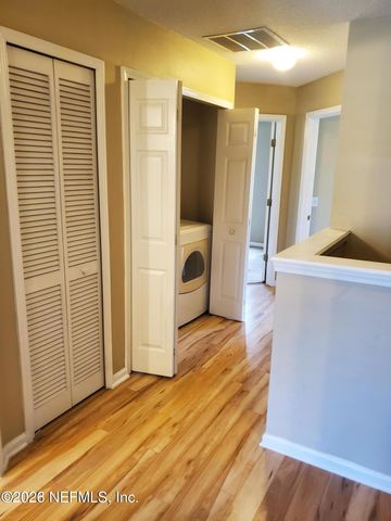 1625 VINELAND Circle B, Fleming Island, FL 32003