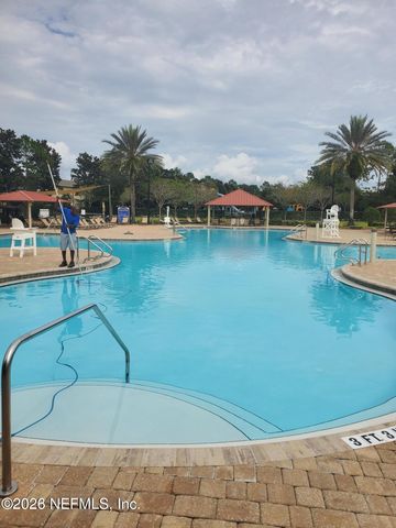 1625 VINELAND Circle B, Fleming Island, FL 32003