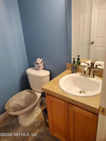 1625 VINELAND Circle B, Fleming Island, FL 32003