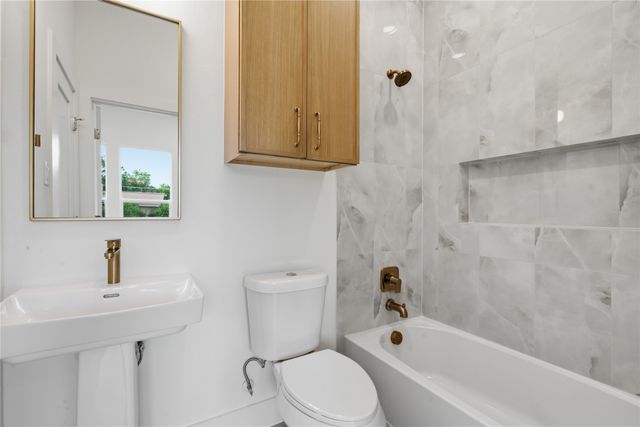 2622 Bainbridge Drive, Dallas, TX 75237