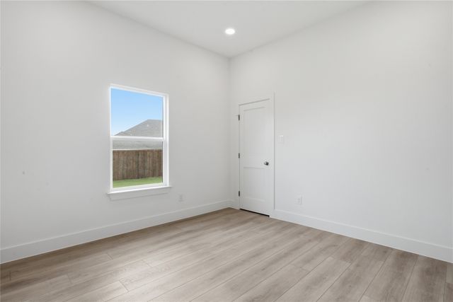 2622 Bainbridge Drive, Dallas, TX 75237