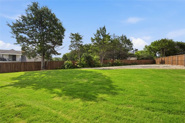 2622 Bainbridge Drive, Dallas, TX 75237