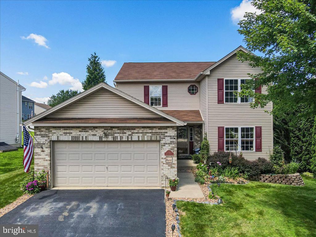 1245 VERA DR, Easton, PA 18040