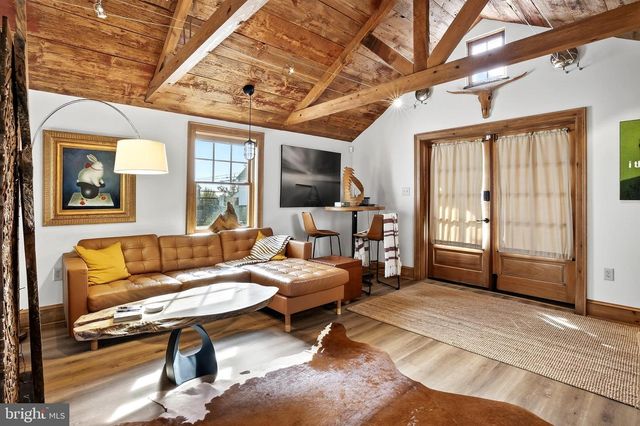 621 SUGARS BRIDGE RD, West Chester, PA 19380