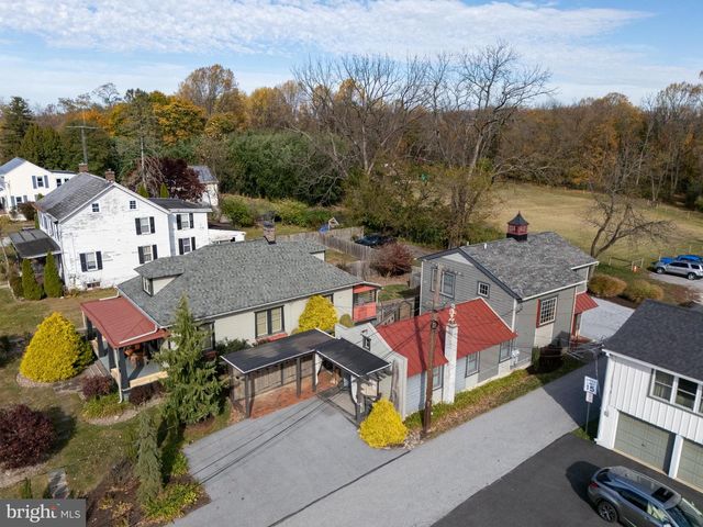 621 SUGARS BRIDGE RD, West Chester, PA 19380