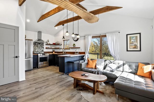 621 SUGARS BRIDGE RD, West Chester, PA 19380