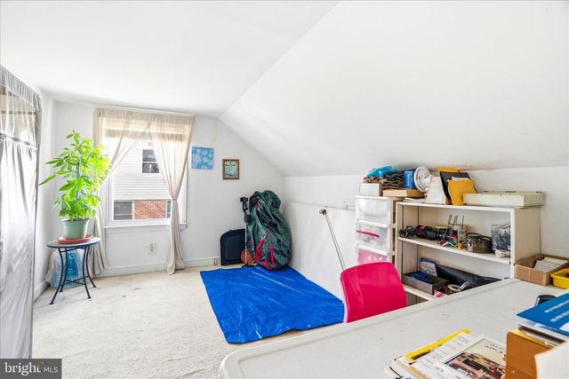 1105 EDMONSTON DR, Rockville, MD 20851