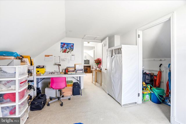 1105 EDMONSTON DR, Rockville, MD 20851