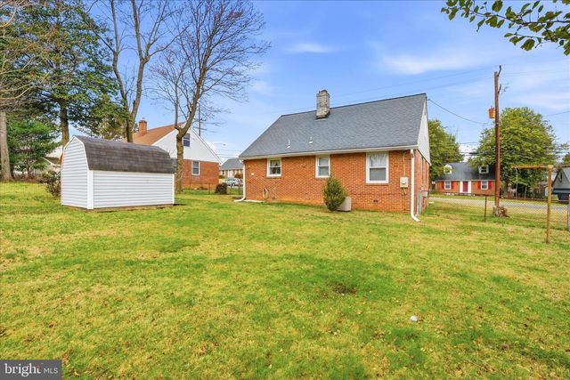 1105 EDMONSTON DR, Rockville, MD 20851