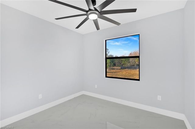 517 Johns AVE, Lehigh Acres, FL 33972