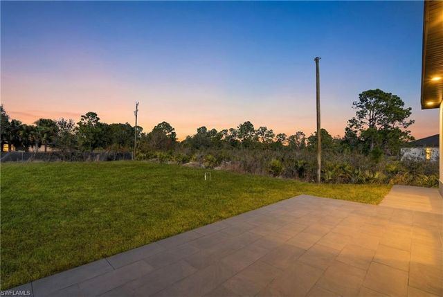 517 Johns AVE, Lehigh Acres, FL 33972