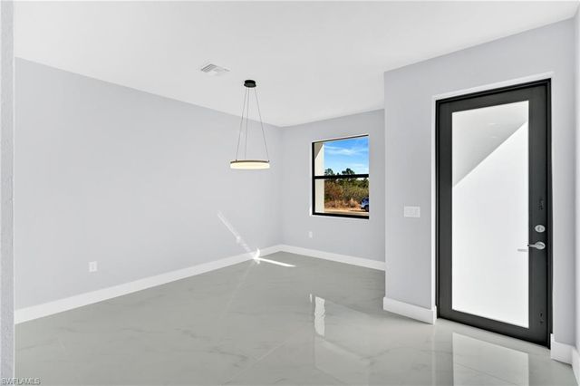 517 Johns AVE, Lehigh Acres, FL 33972