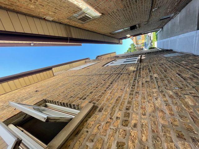 5133 W Wrightwood Avenue 2, Chicago, IL 60639