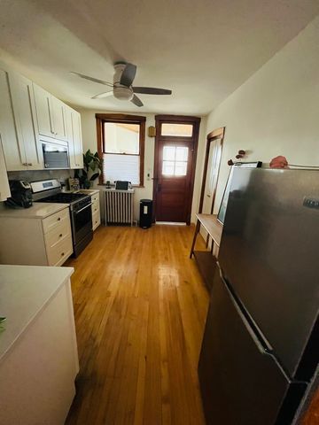 5133 W Wrightwood Avenue 2, Chicago, IL 60639