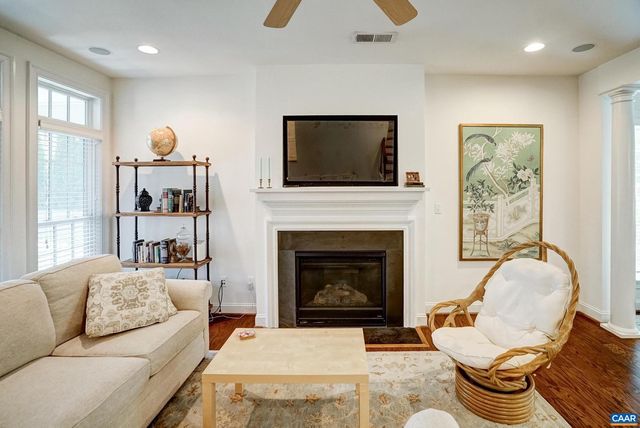 5622 UPLAND DR, Crozet, VA 22932